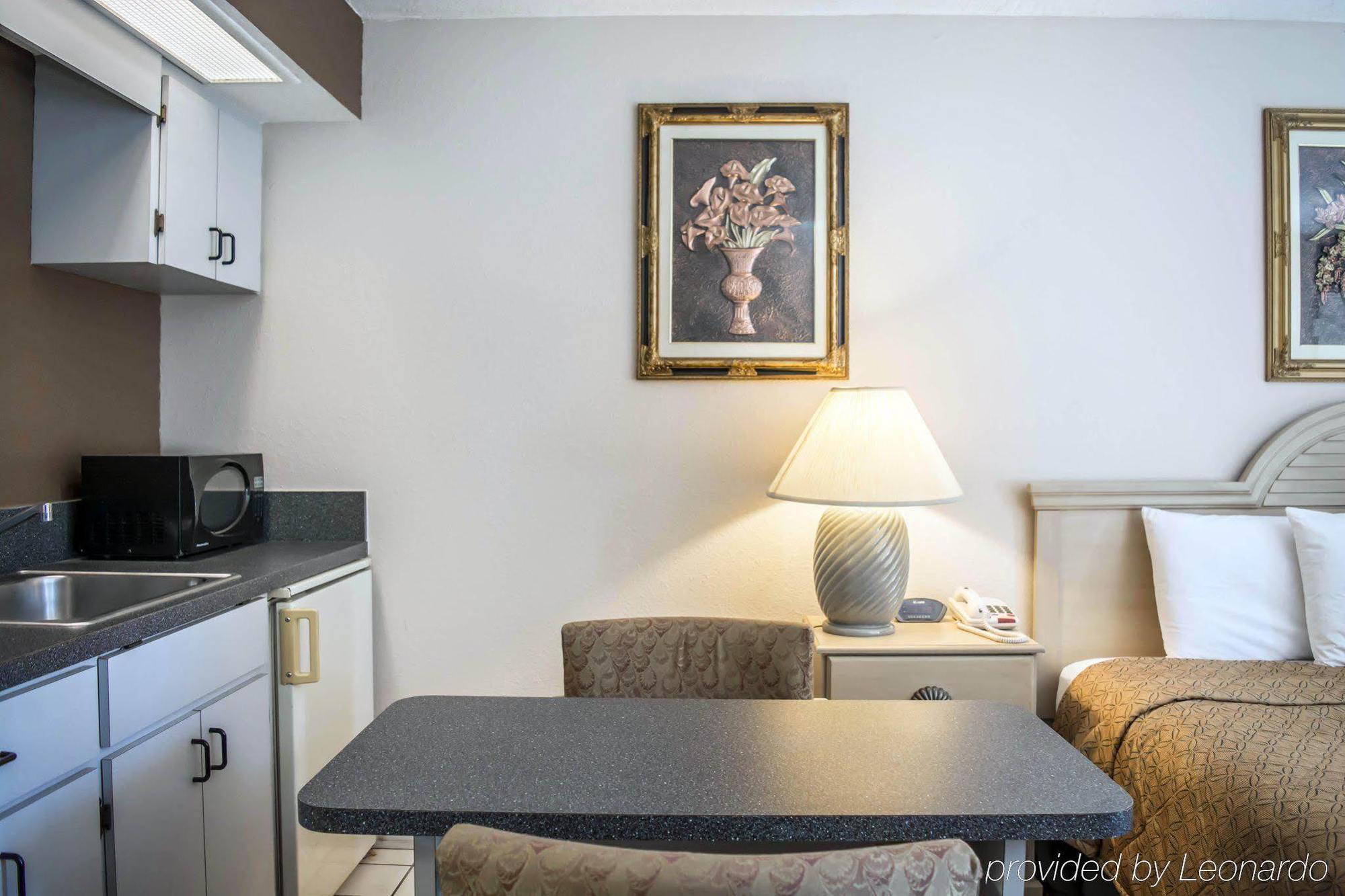 Rodeway Inn New Port Richey Zewnętrze zdjęcie